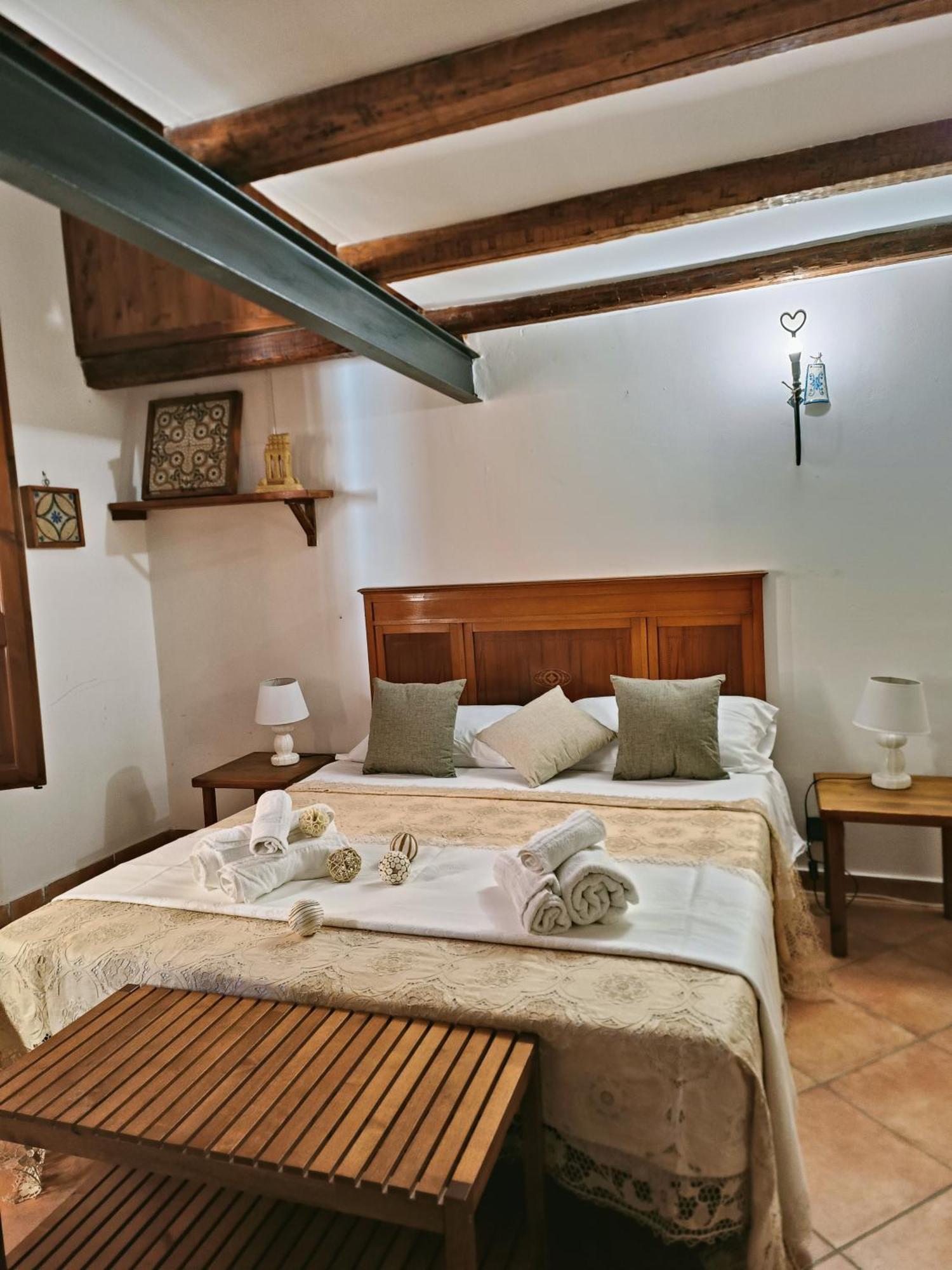Afena Rent Bedrooms Agrigento Esterno foto